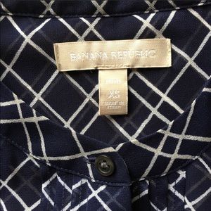 Banana Republic Tops - Banana Republic navy blouse -XS Petite Banana Republic Tops - Banana Republic navy blouse -XS Petite